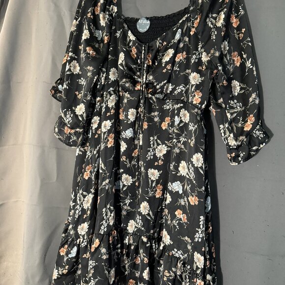 Arula Black Floral Satin Dress | Size A (Plus) - Picture 1 of 4